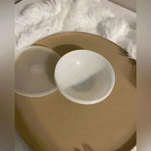 Vintage vegetable Tupperware tray.